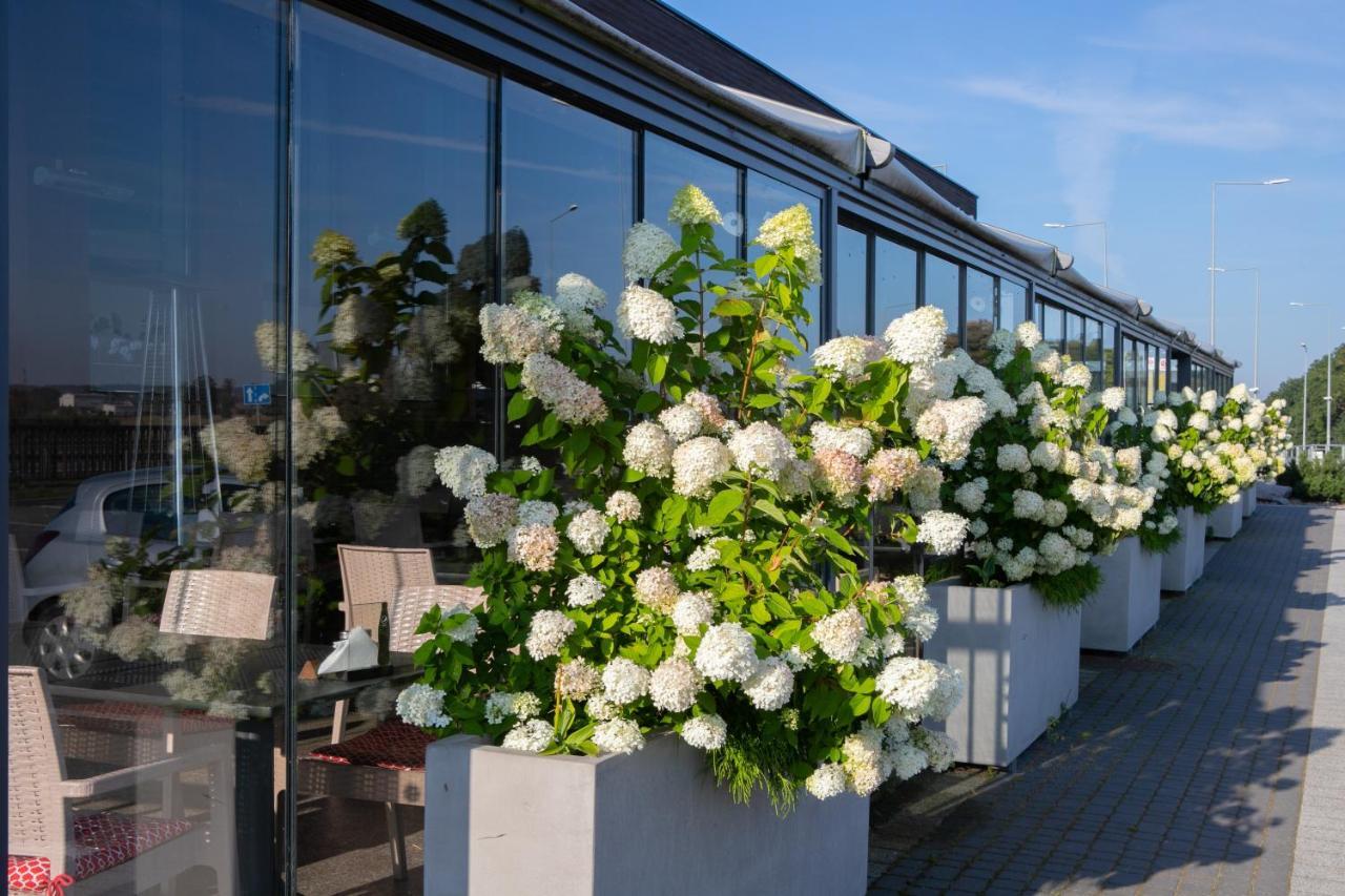 Hotel Nad Wisla ทเชฟ ภายนอก รูปภาพ