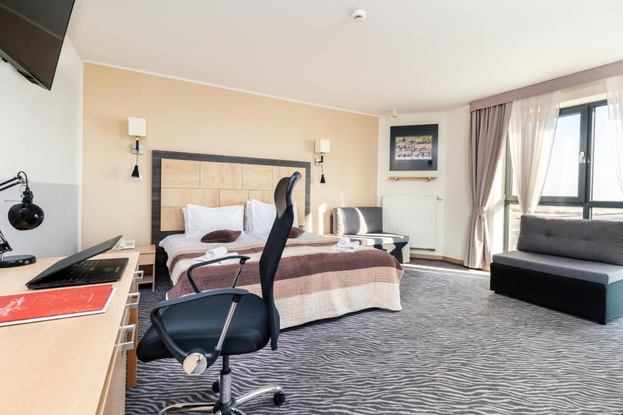 Hotel Nad Wisla ทเชฟ ภายนอก รูปภาพ